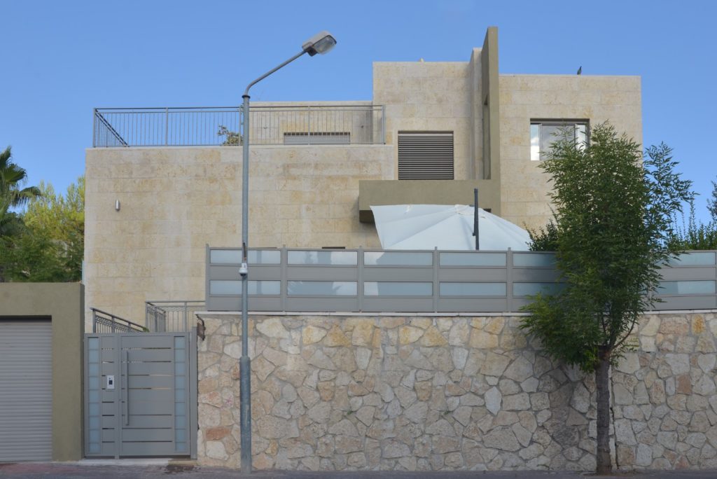 OR / מושב אורה